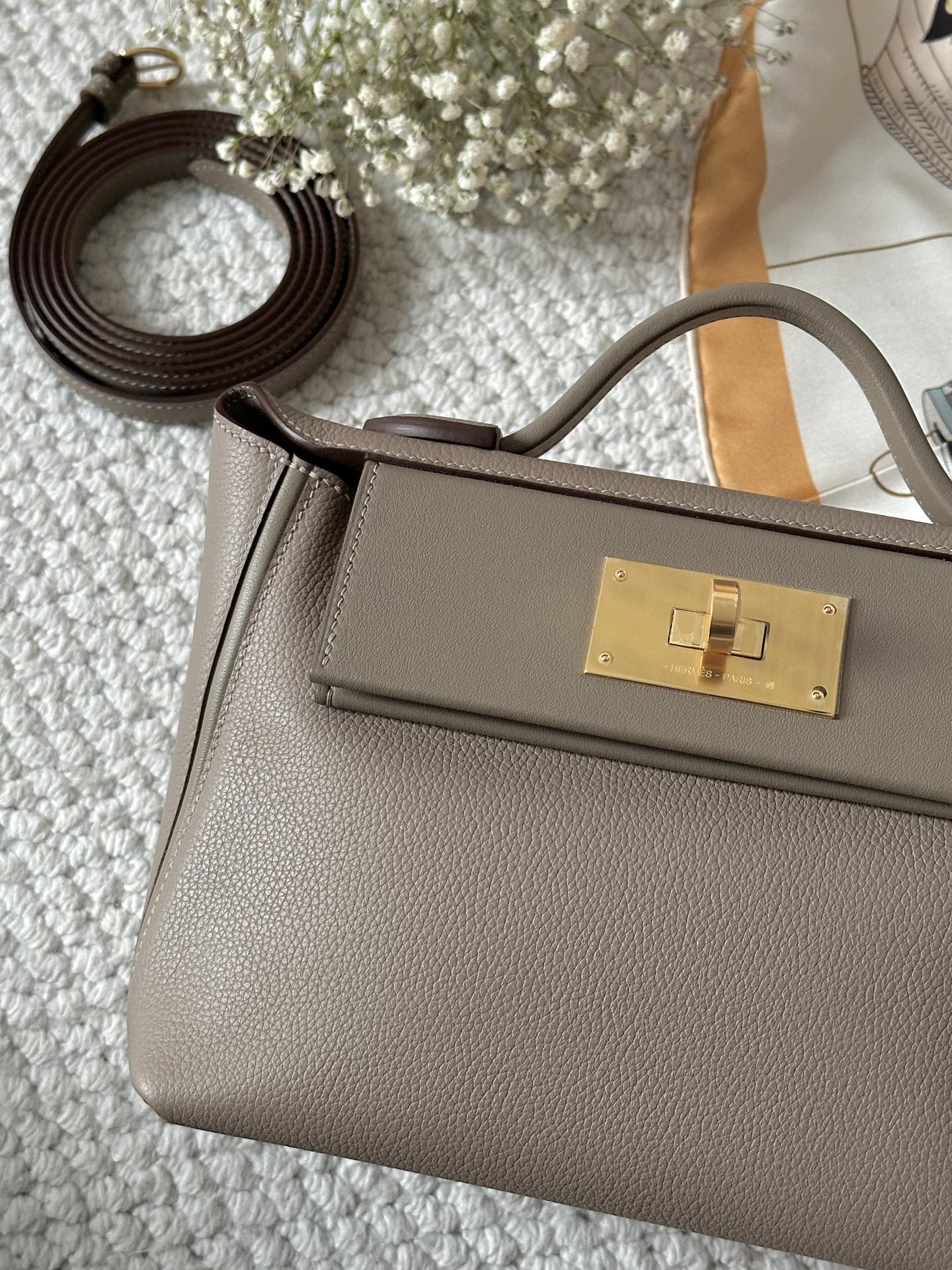 Hermes Kelly Mini 2424 21cm Handbag in Grey Clemence Leather 